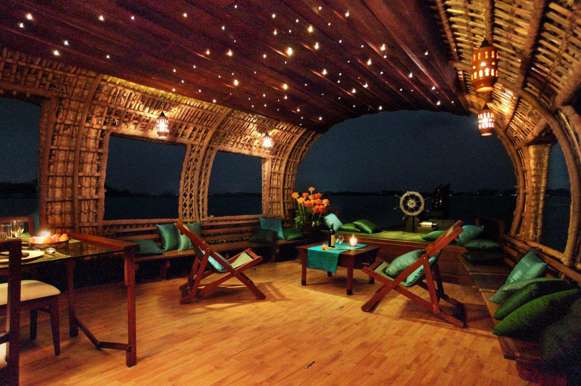 Botel Xandari Riverscapes 3*