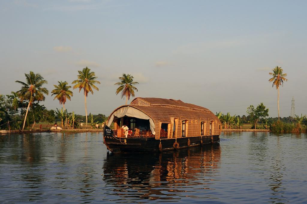 Xandari Riverscapes Botel 3*